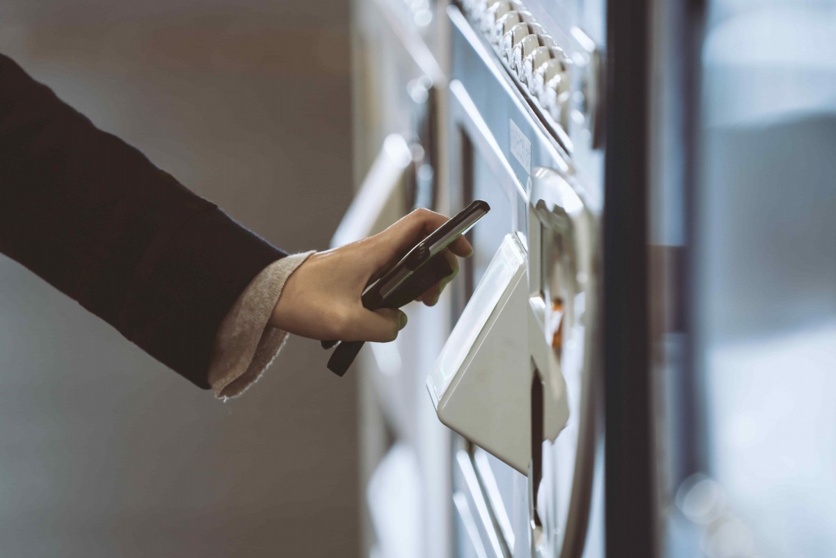 paiement sans contact distributeur automatique